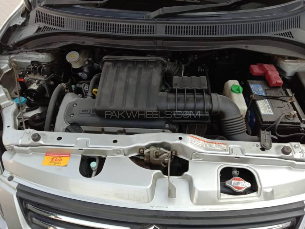 Suzuki Swift 2017 for Sale in Karachi Suzuki Swift 2017 for Sale in Karachi Image-9