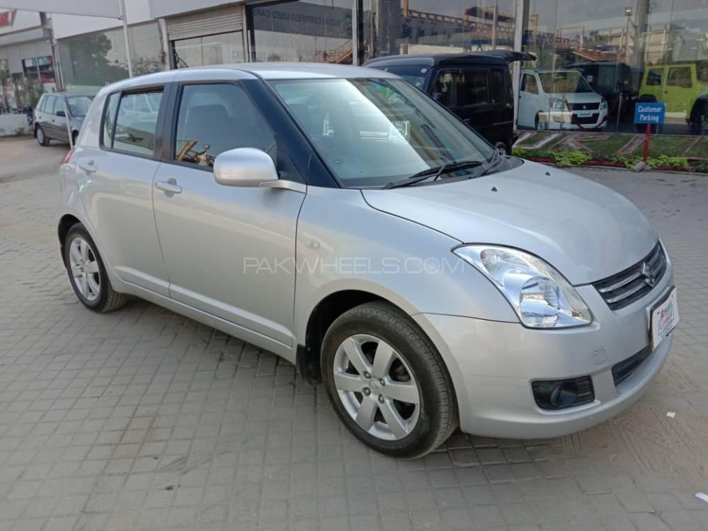 Suzuki Swift 2017 for Sale in Karachi Suzuki Swift 2017 for Sale in Karachi Image-11