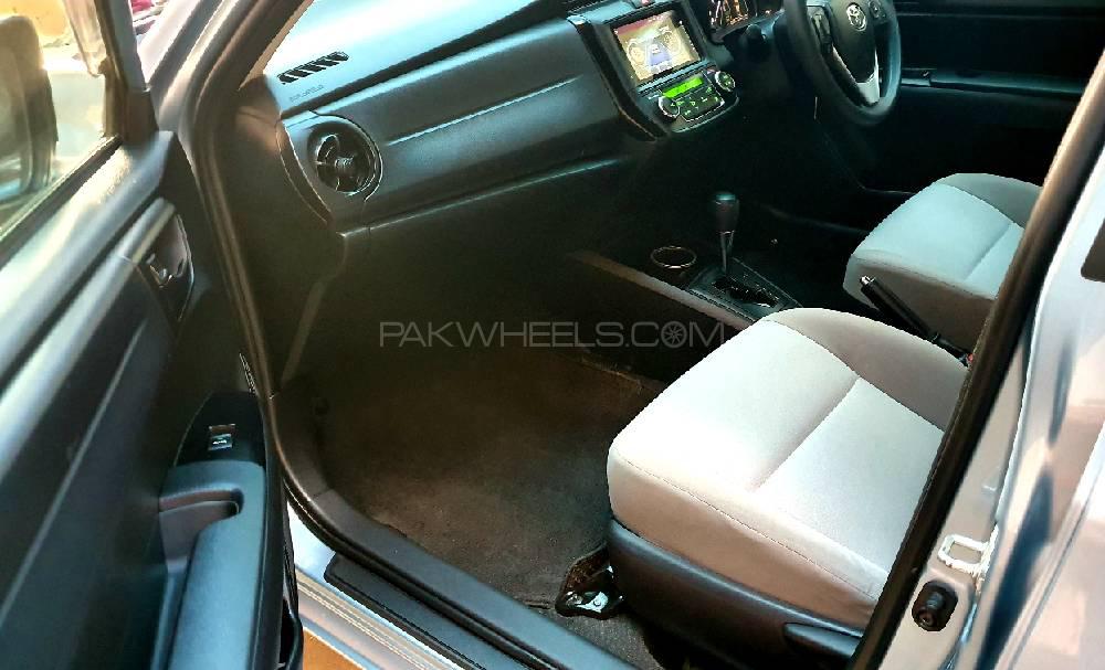 Toyota Corolla Axio 2015 for Sale in Karachi Toyota Corolla Axio 2015 for Sale in Karachi Image-11