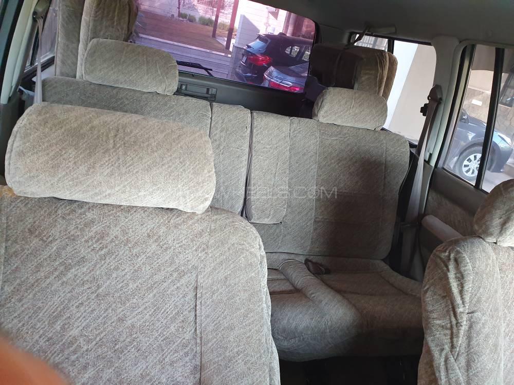 ٹویوٹا لینڈ کروزر 1995 for Sale in اسلام آباد ٹویوٹا لینڈ کروزر 1995 for Sale in اسلام آباد Image-4
