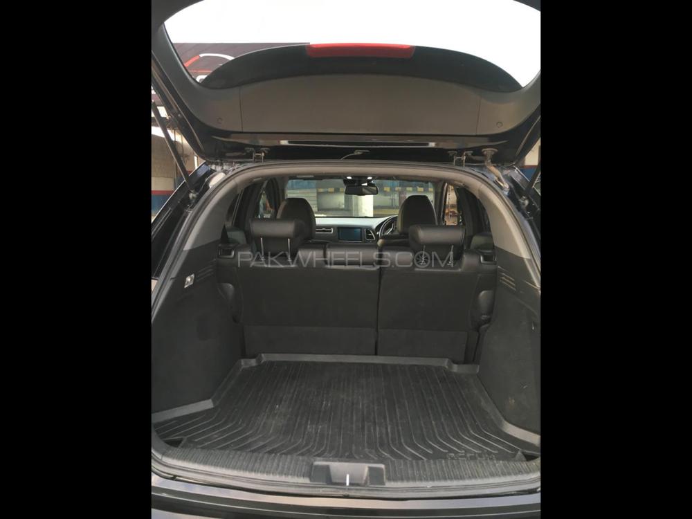 Honda Vezel 2016 for Sale in Islamabad Honda Vezel 2016 for Sale in Islamabad Image-7