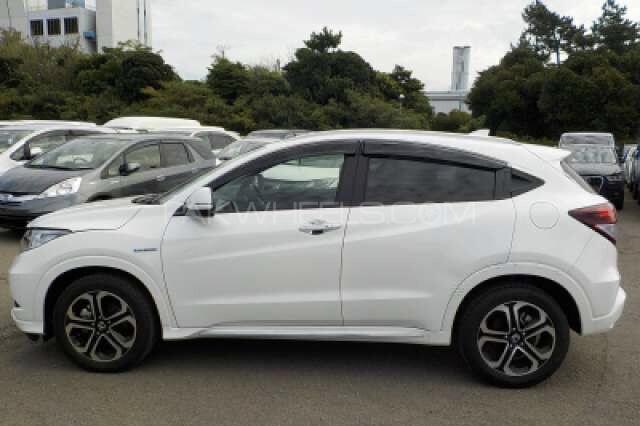 Honda Vezel 2016 for Sale in Lahore Image-1