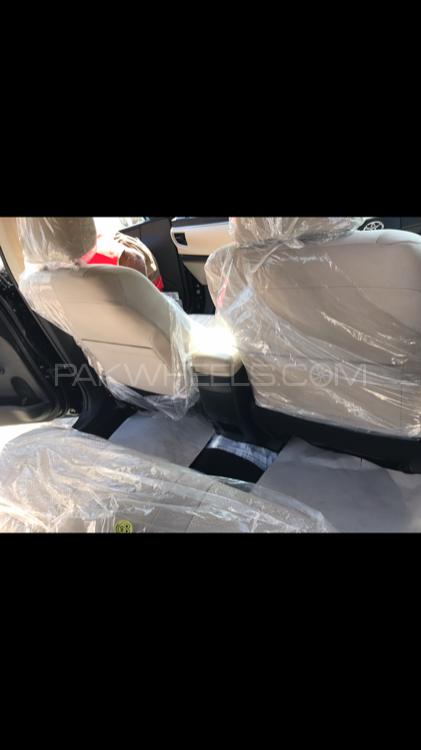 Toyota Corolla 2017 for Sale in Lahore Toyota Corolla 2017 for Sale in Lahore Image-2