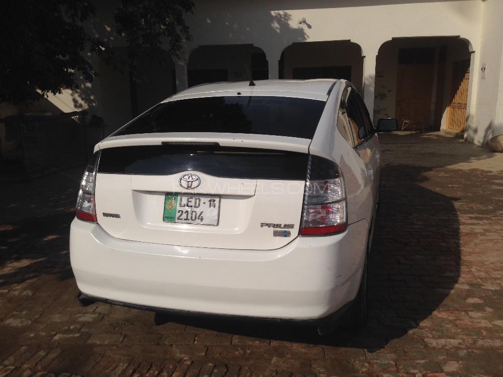 ٹویوٹا پریوس 2007 for Sale in بہاولپور ٹویوٹا پریوس 2007 for Sale in بہاولپور Image-3