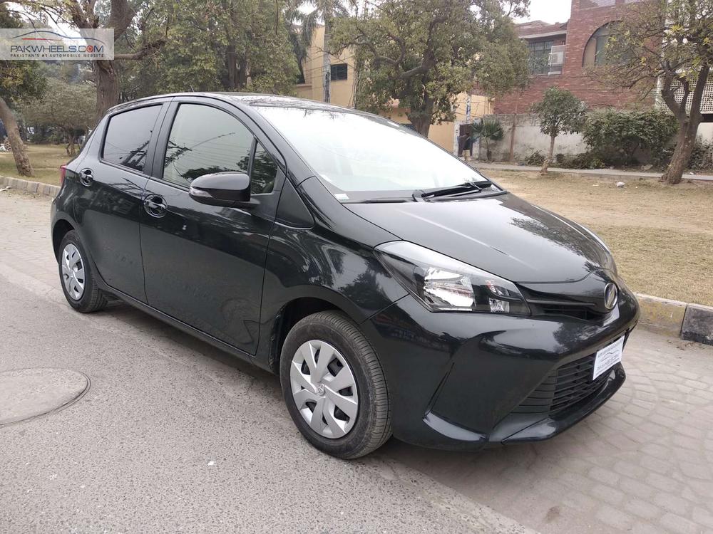 Toyota Vitz 2016 for Sale in Lahore Toyota Vitz 2016 for Sale in Lahore Image-3