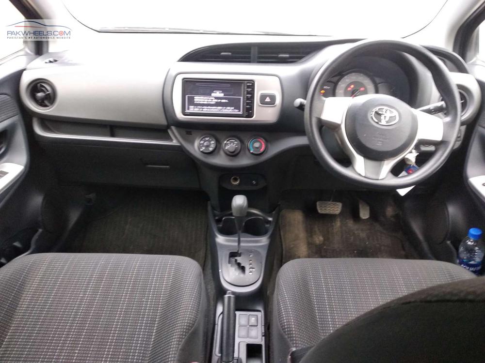 Toyota Vitz 2016 for Sale in Lahore Toyota Vitz 2016 for Sale in Lahore Image-7