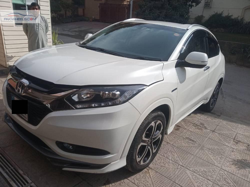 Honda vezel hybrid 2014