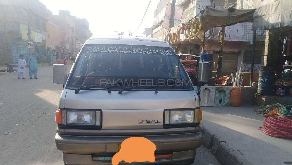 Toyota Lite Ace 1986 for Sale in Quetta Image-1