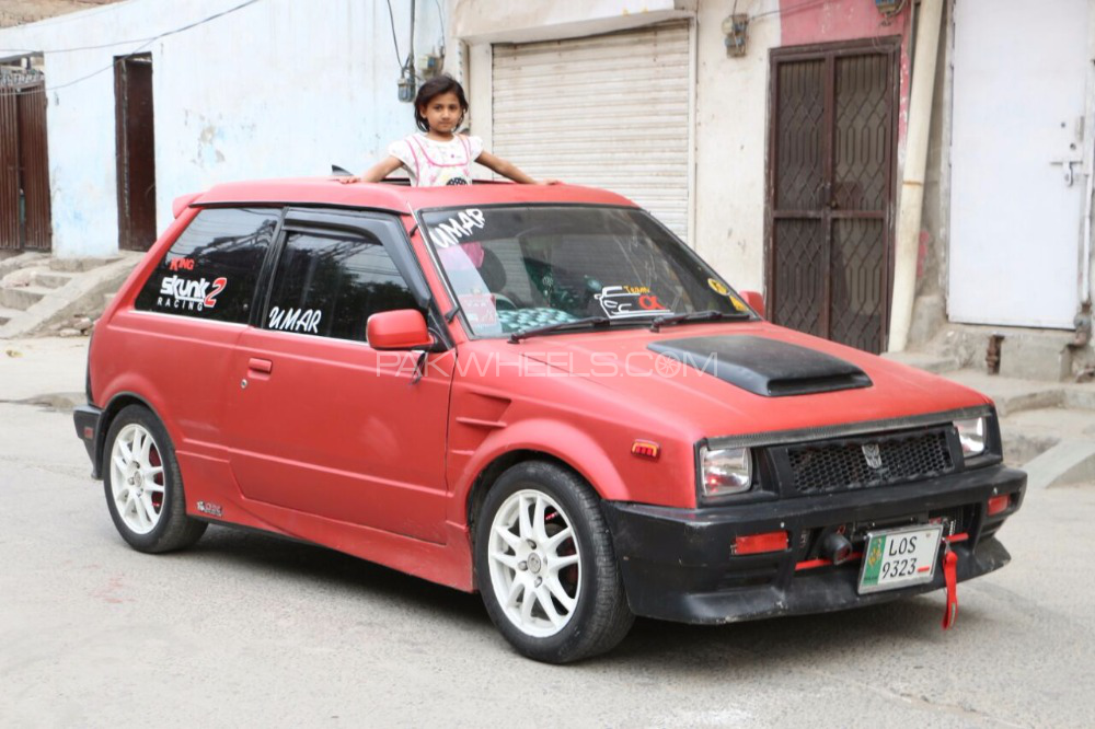 Daihatsu charade cb90