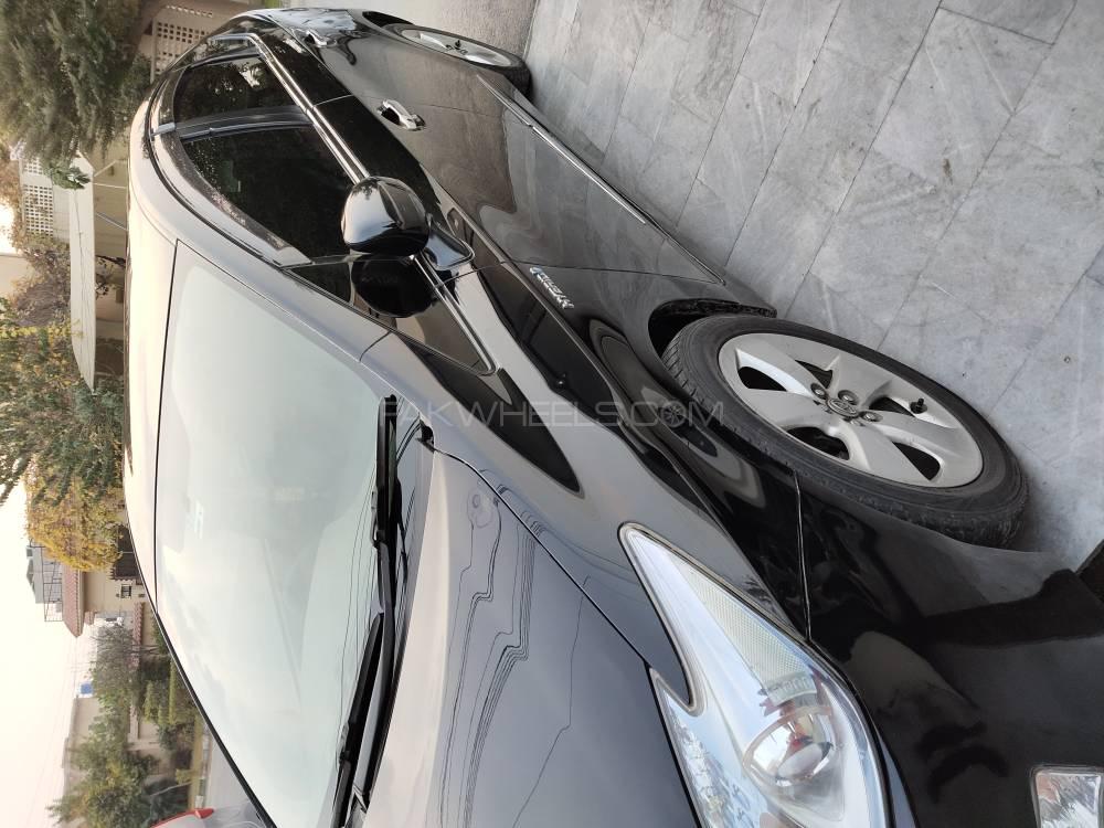 Toyota Prius 2010 for Sale in Lahore Toyota Prius 2010 for Sale in Lahore Image-4