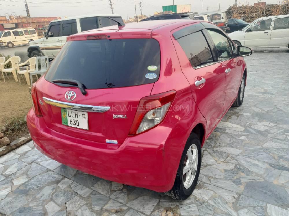 Toyota Vitz 2011 for Sale in Peshawar Toyota Vitz 2011 for Sale in Peshawar Image-13
