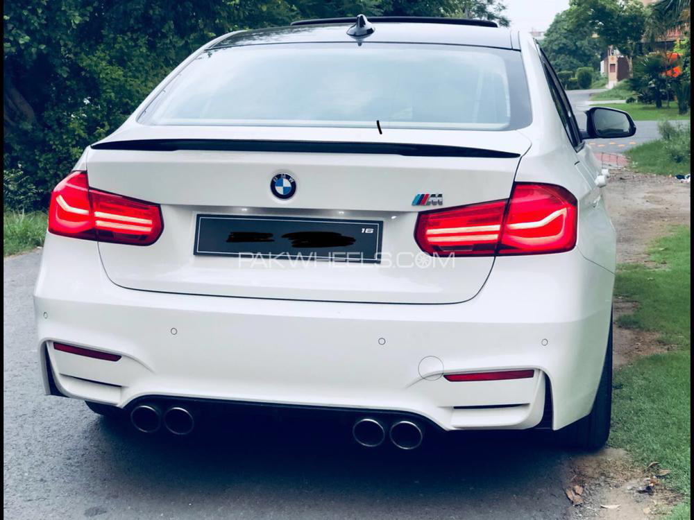BMW 3 Series - 2014  BMW 3 Series - 2014  Image-3