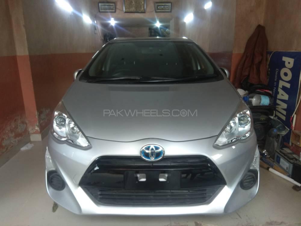 Toyota Aqua 2016 for Sale in Karachi Image-1