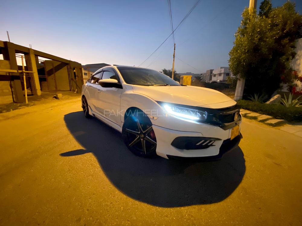 Honda Civic 2018 for Sale in Karachi Image-1