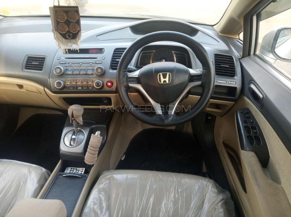 Honda Civic 2010 for Sale in Gujranwala Honda Civic 2010 for Sale in Gujranwala Image-7