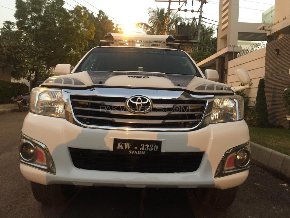 Toyota Hilux 2014 for Sale in Karachi Image-1
