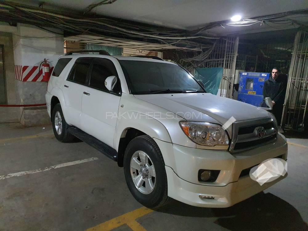Toyota Surf 2006 for Sale in Karachi Toyota Surf 2006 for Sale in Karachi Image-2