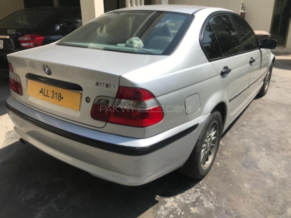 BMW 3 Series 2002 for Sale in Lahore BMW 3 Series 2002 for Sale in Lahore Image-9