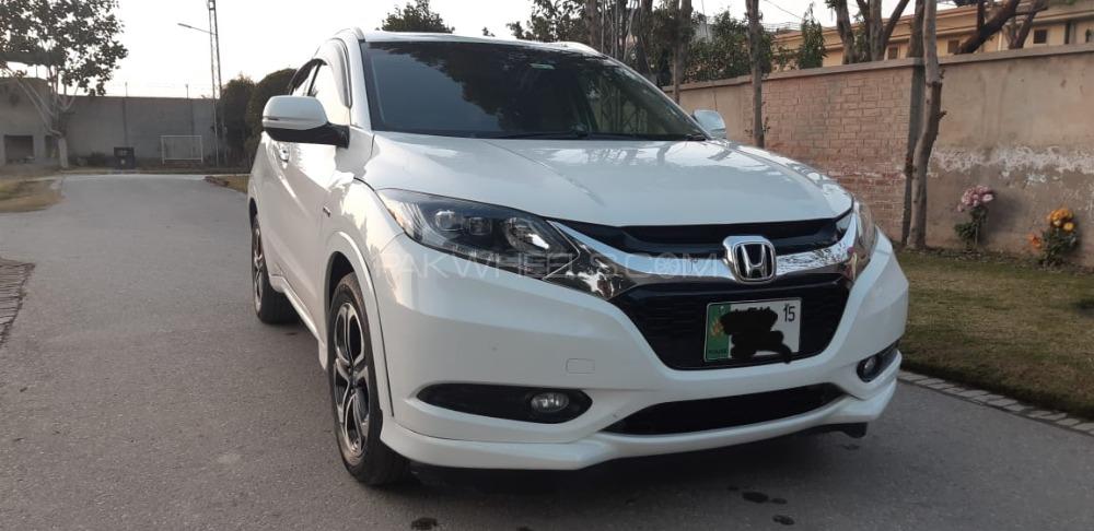 Honda Vezel 2015 for Sale in Multan Honda Vezel 2015 for Sale in Multan Image-9