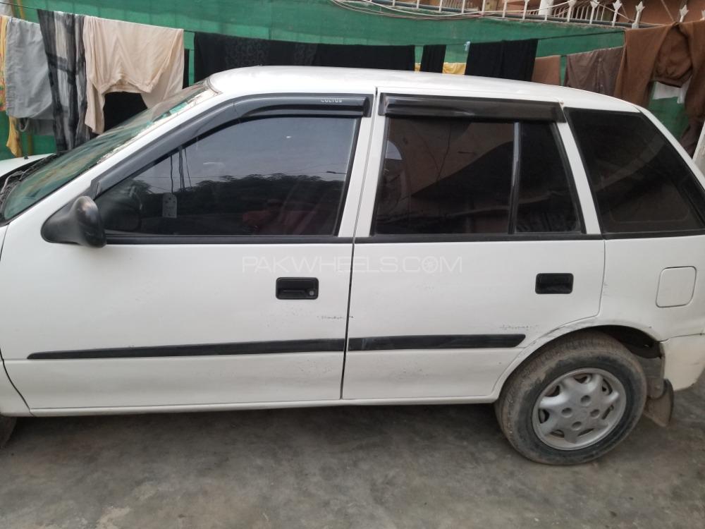 Suzuki Cultus 2011 for Sale in Karachi Suzuki Cultus 2011 for Sale in Karachi Image-2