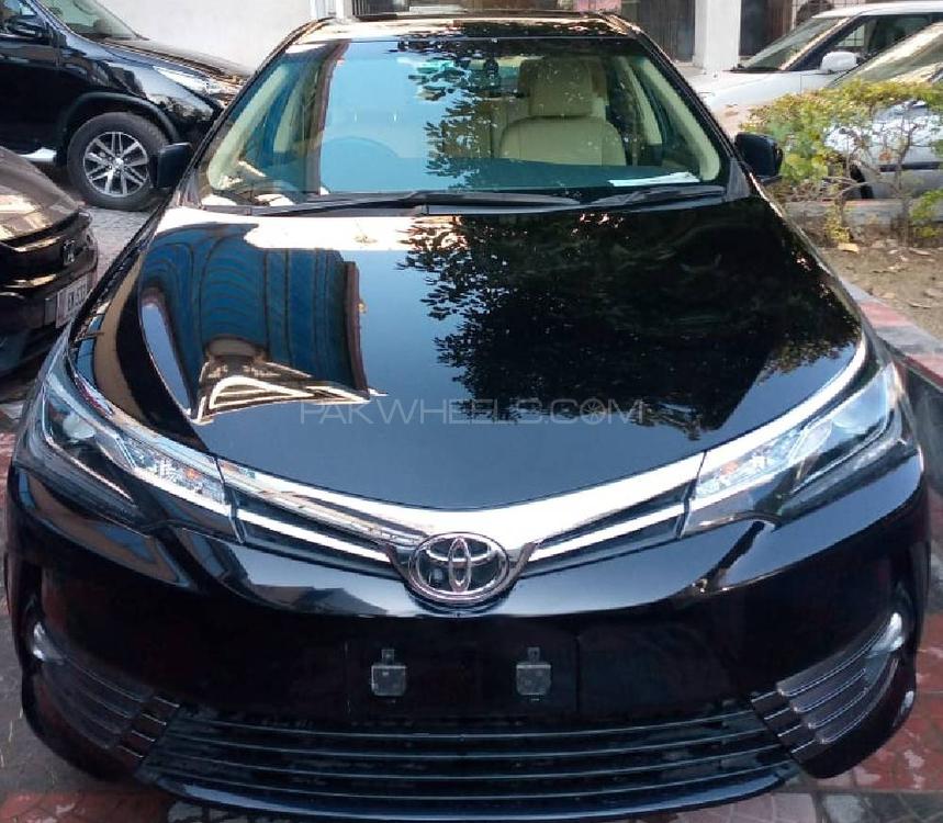 Toyota Corolla 2019 for Sale in Islamabad Image-1