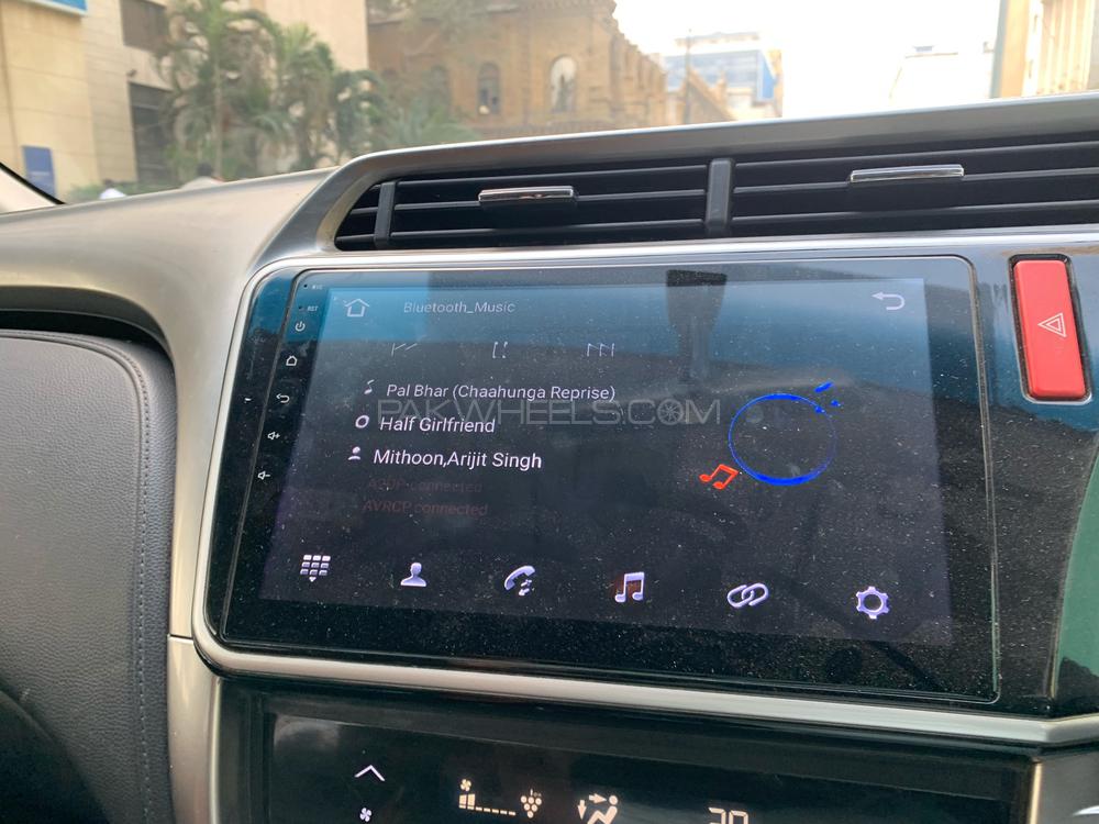 Honda Grace Hybrid 2014 for Sale in Karachi Honda Grace Hybrid 2014 for Sale in Karachi Image-5