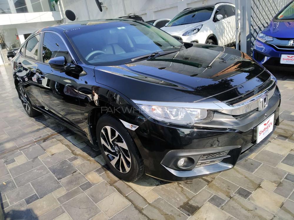 Honda Civic 2018 for Sale in Lahore Honda Civic 2018 for Sale in Lahore Image-3