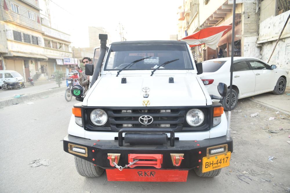 White Toyota Fj Cruiser Cars For Sale In Pakistan Verified Car