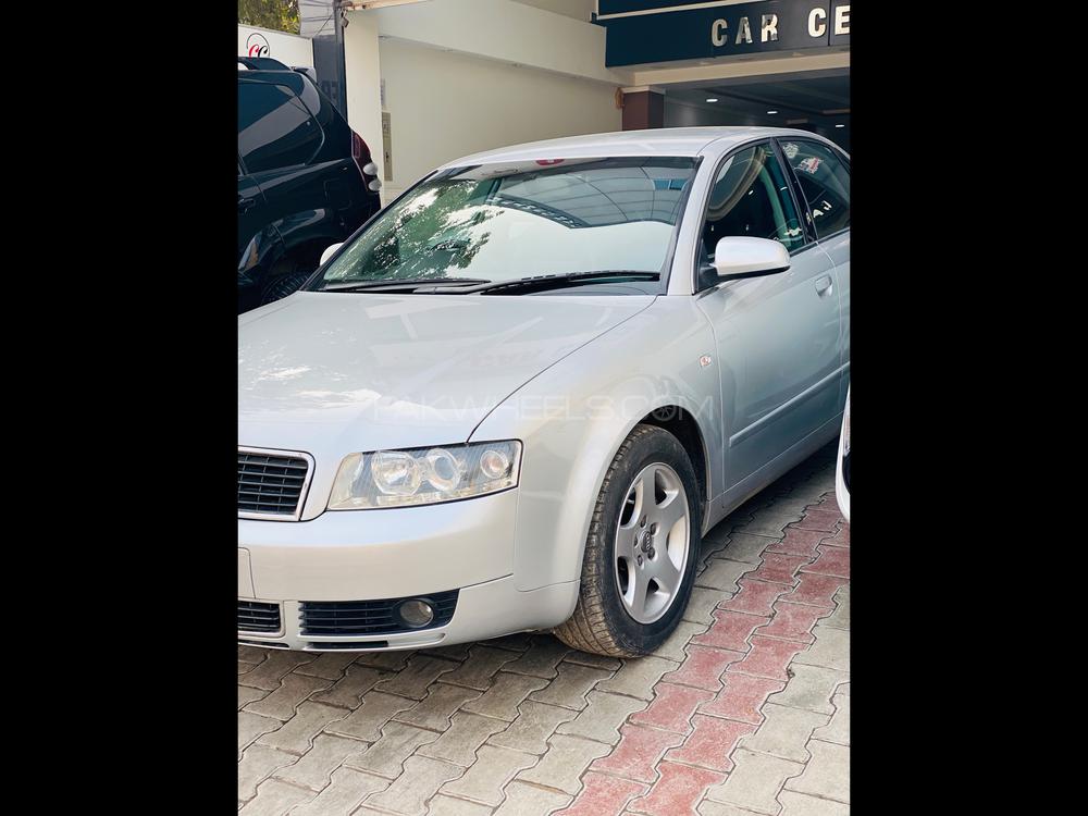 Audi A4 2004 for Sale in Peshawar Audi A4 2004 for Sale in Peshawar Image-6