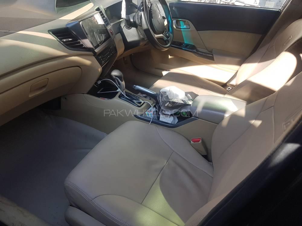 Honda Civic 2013 for Sale in Islamabad Honda Civic 2013 for Sale in Islamabad Image-5
