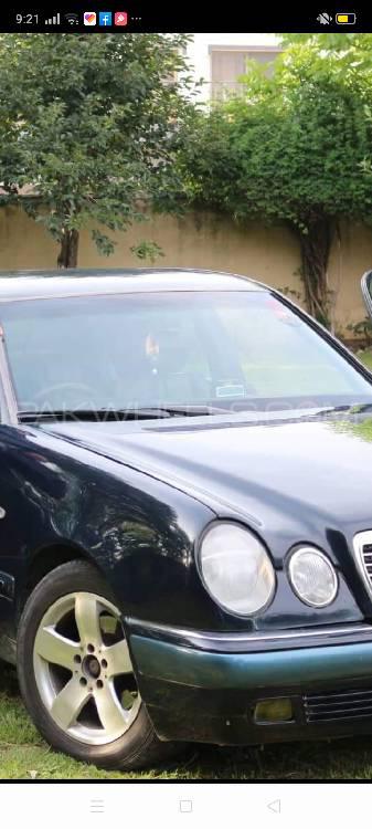 Mercedes Benz E Class 1996 for Sale in Abbottabad Image-1