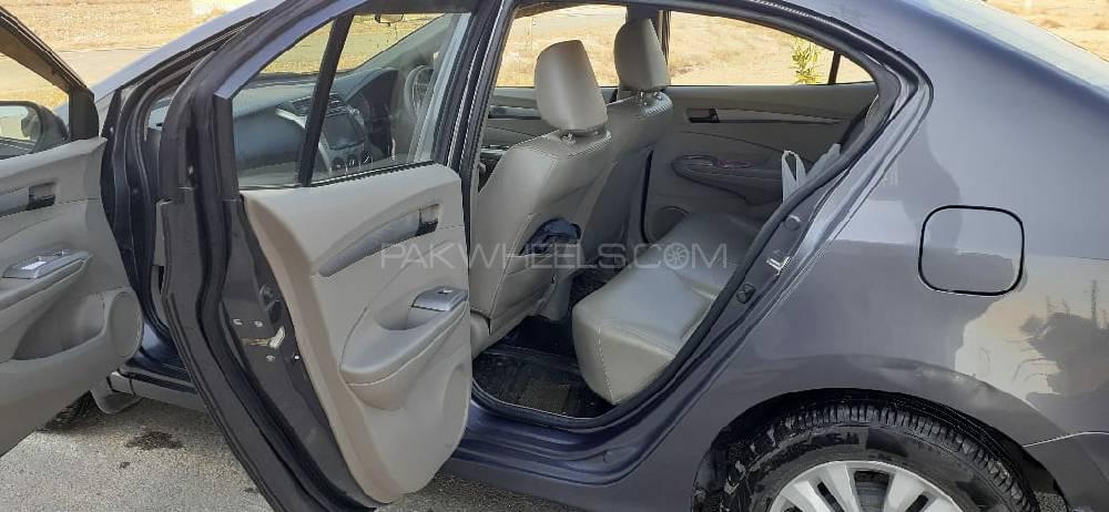 Honda City 2015 for Sale in Lahore Honda City 2015 for Sale in Lahore Image-8