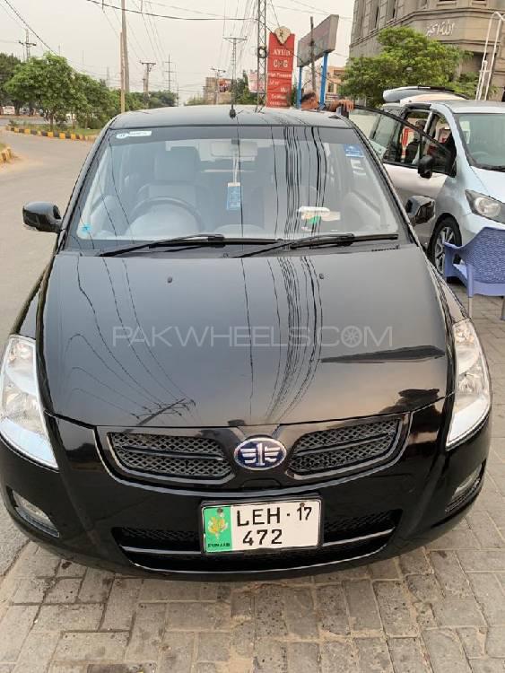 FAW V2 2017 for Sale in Lahore Image-1