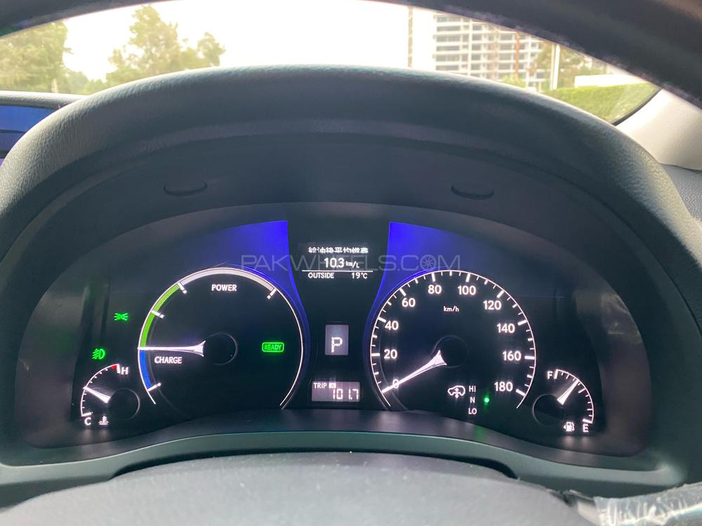 Lexus RX Series 2011 for Sale in Karachi Lexus RX Series 2011 for Sale in Karachi Image-12