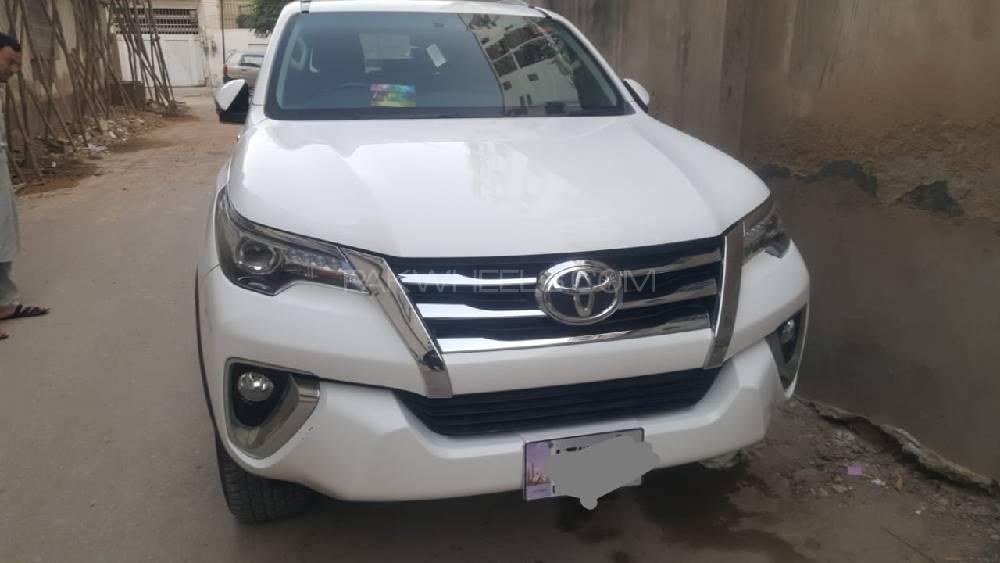 Toyota Fortuner 2017 for Sale in Karachi Image-1
