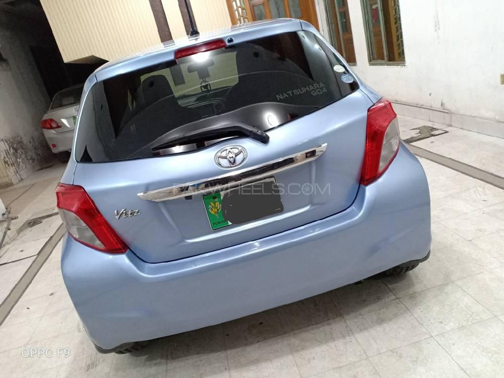 Toyota Vitz 2011 for Sale in Lahore Toyota Vitz 2011 for Sale in Lahore Image-8