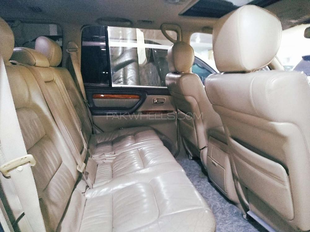 Toyota Land Cruiser 2002 for Sale in Rawalpindi Toyota Land Cruiser 2002 for Sale in Rawalpindi Image-11