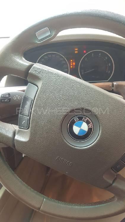 بی ایم ڈبلیو 7 سیریز 2003 for Sale in لاہور بی ایم ڈبلیو 7 سیریز 2003 for Sale in لاہور Image-4