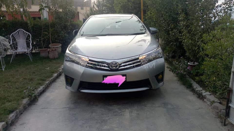 Toyota Corolla 2016 for Sale in Swat Image-1