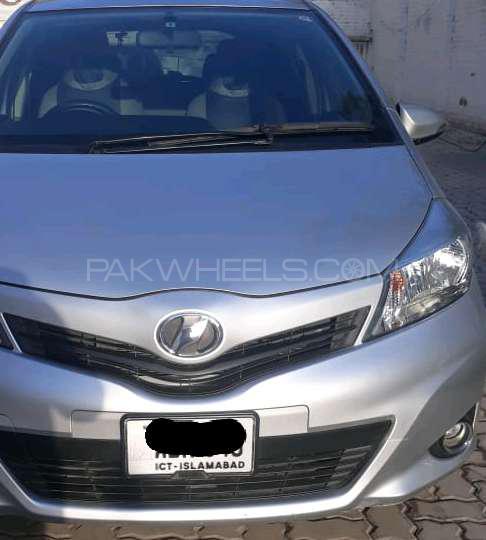 Toyota Vitz 2013 for Sale in Rawalpindi Image-1