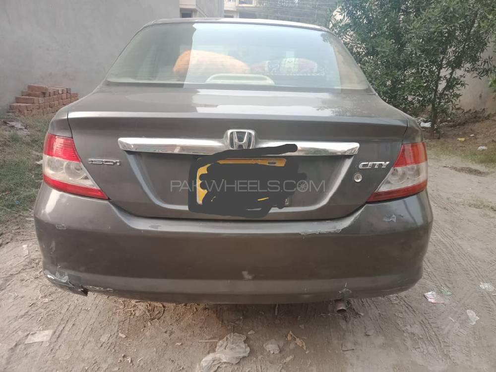 Honda City 2004 for Sale in Karachi Honda City 2004 for Sale in Karachi Image-4