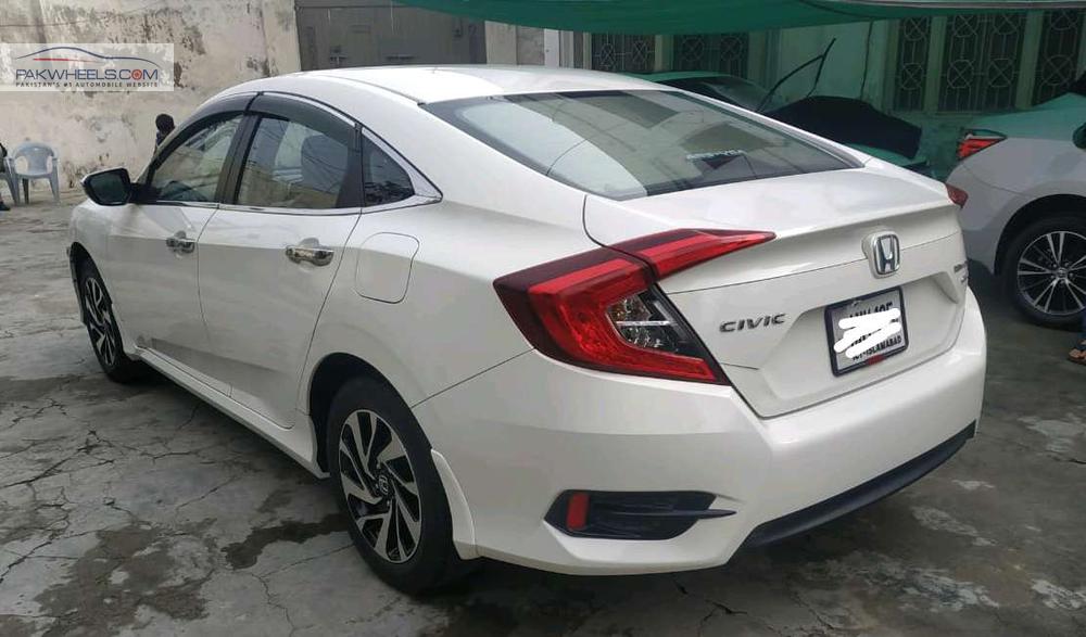 ہونڈا سوک 2018 for Sale in لاہور ہونڈا سوک 2018 for Sale in لاہور Image-7