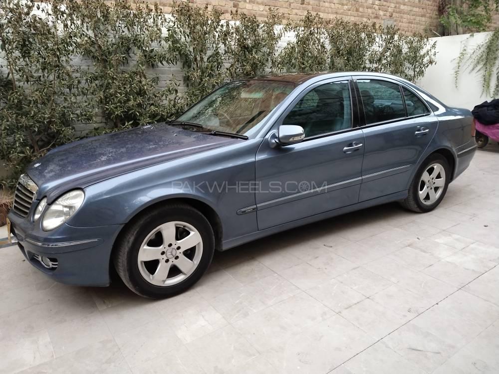 Mercedes Benz E Class 2008 for Sale in Faisalabad Image-1