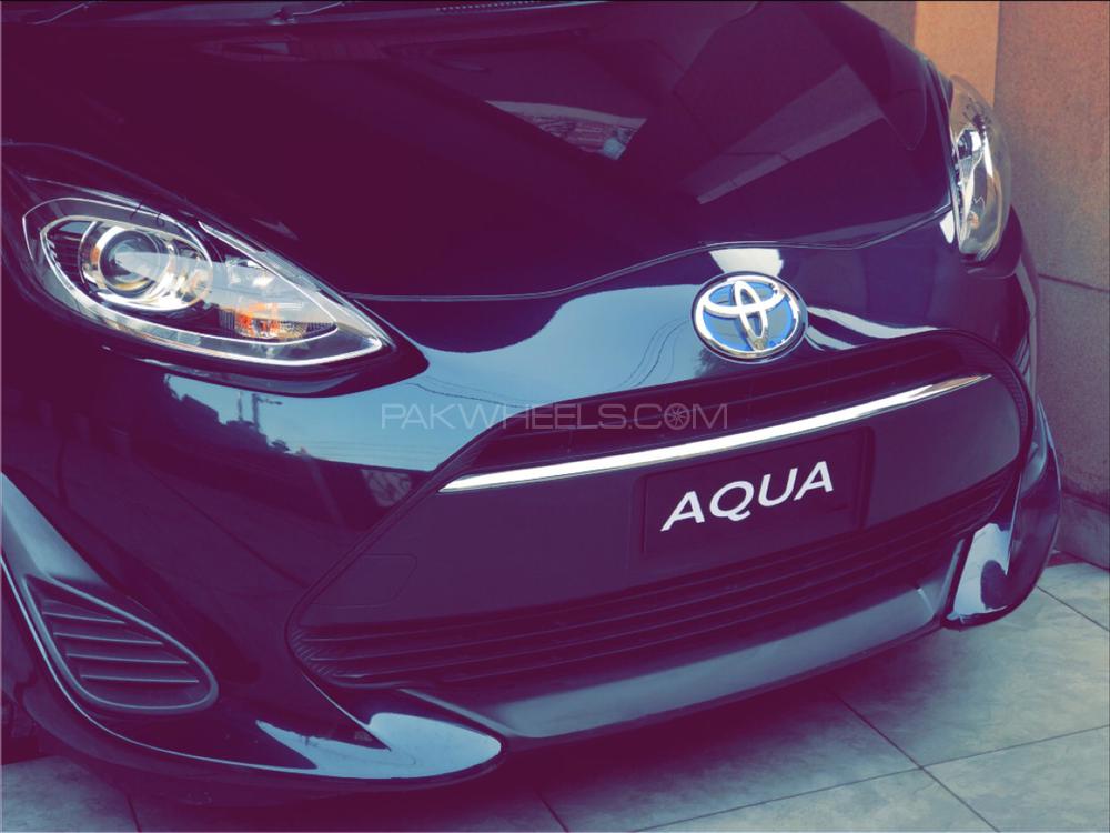Toyota Aqua 2017 for Sale in Faisalabad Image-1