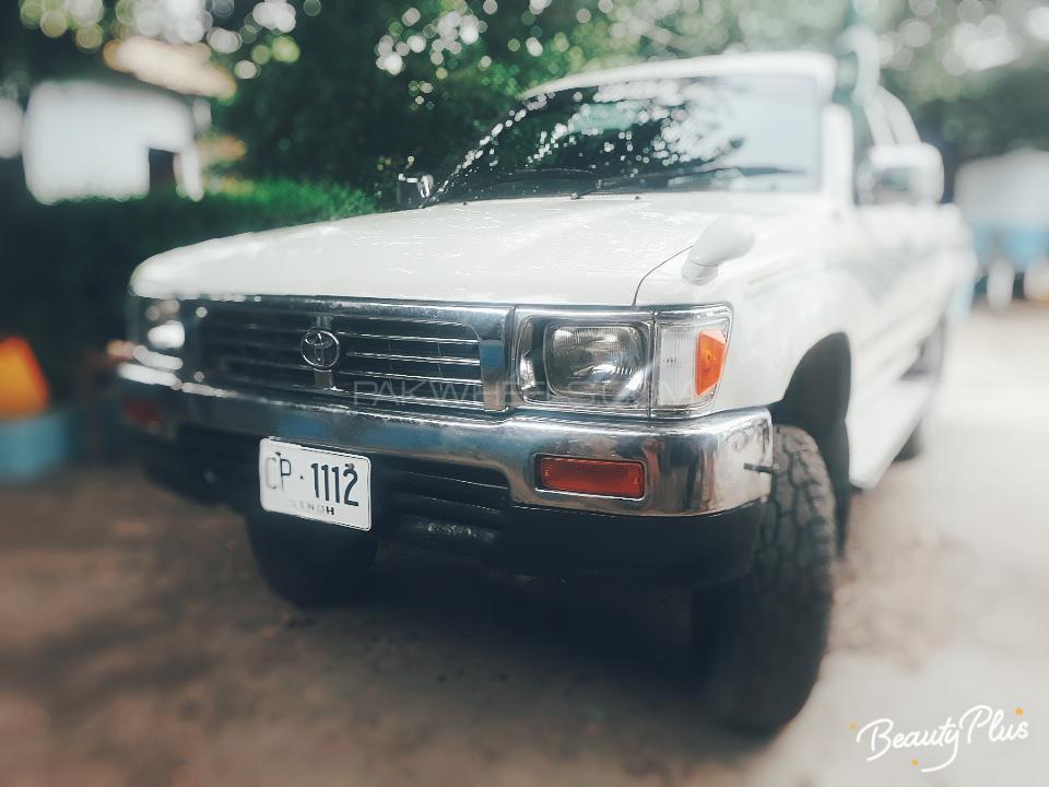 Toyota Hilux 1995 for Sale in Peshawar Image-1