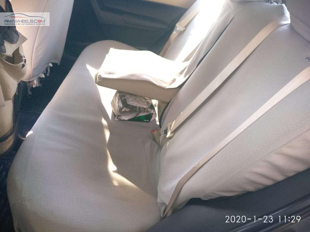 Toyota Corolla 2015 for Sale in Lahore Toyota Corolla 2015 for Sale in Lahore Image-14