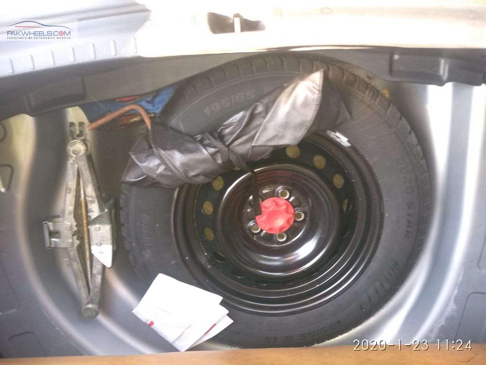 Toyota Corolla 2015 for Sale in Lahore Toyota Corolla 2015 for Sale in Lahore Image-16