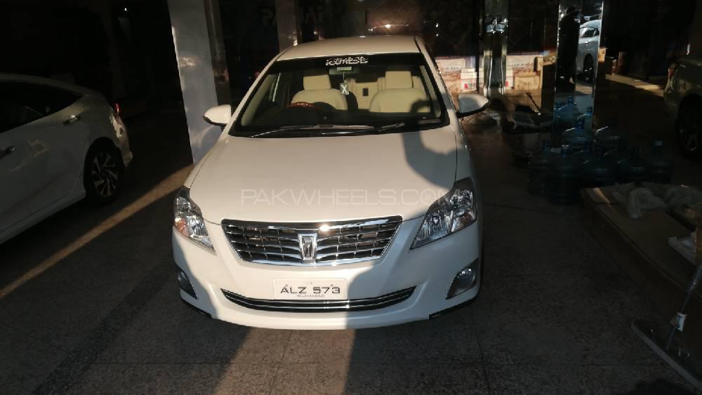 Toyota Premio 2015 for Sale in Islamabad Image-1