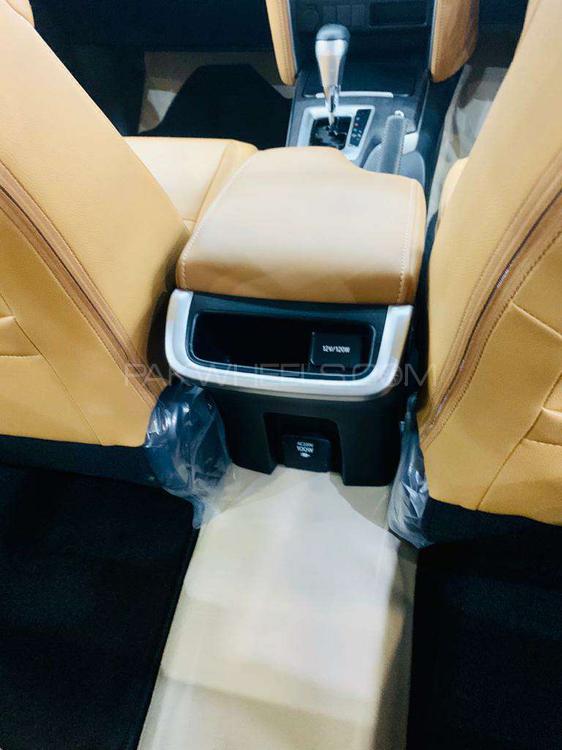 Toyota Fortuner 2018 for Sale in Rawalpindi Toyota Fortuner 2018 for Sale in Rawalpindi Image-8