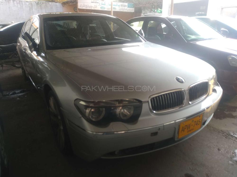 BMW 7 Series 2004 for Sale in Multan Image-1